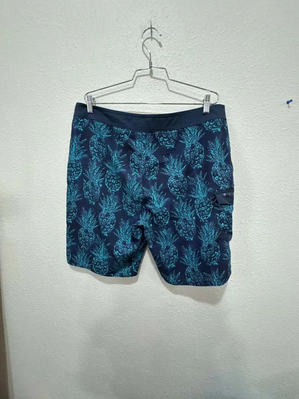 Rip Curl Pineapple Print Board Shorts Size 36